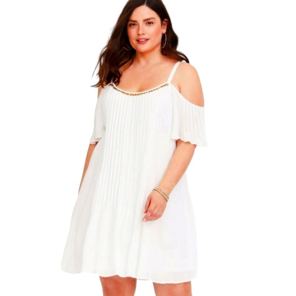 TORRID 2X fit & flare  ivory gauzy cold shoulder trapeze dress with gold sequins